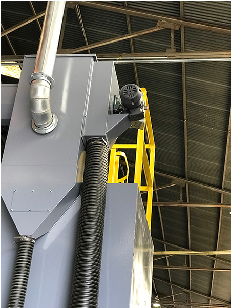 10tas Energy Blast Room Bucket Elevator Exterior View - Rocket (600x600), Png Download