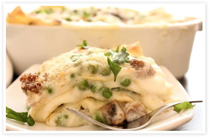 White Sauce Lasagna - Lasagne (718x474), Png Download