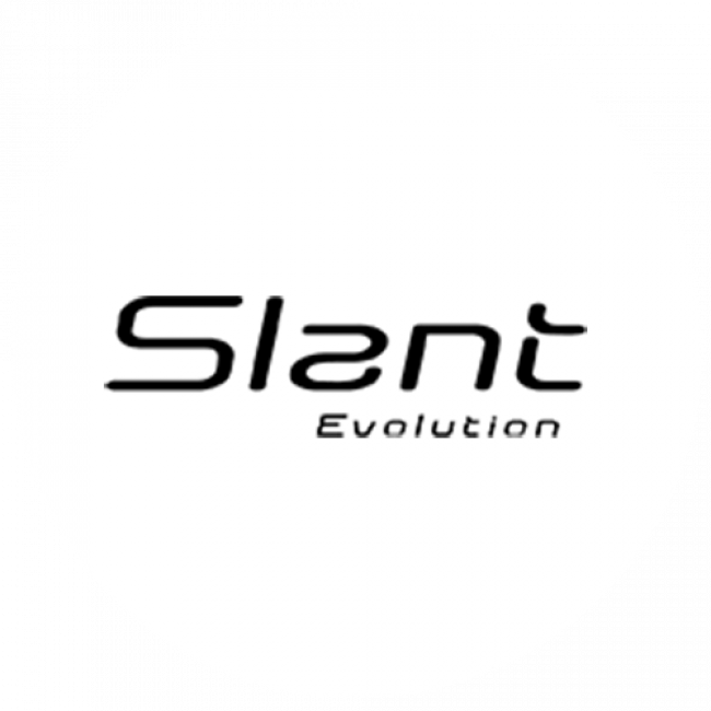 Slant Logo Circle Black White - Wework Logo Png White (650x650), Png Download