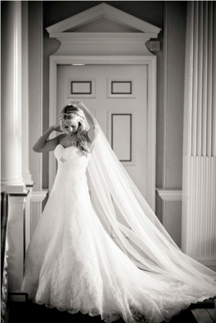 5 - Gown (1200x675), Png Download