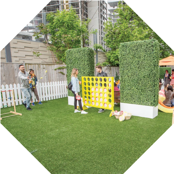 Faux Grass At Outdoor Event - Lawn (600x600), Png Download