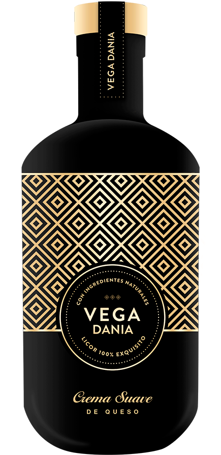 Vega Dania 100% ¡exquisite Liqueur - Wine Bottle (451x894), Png Download