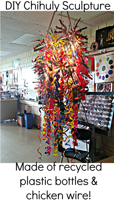 Chihuly Sculpture Made Of Plastic Bottles, Chicken - Chihuly Sculpture Wires (449x800), Png Download
